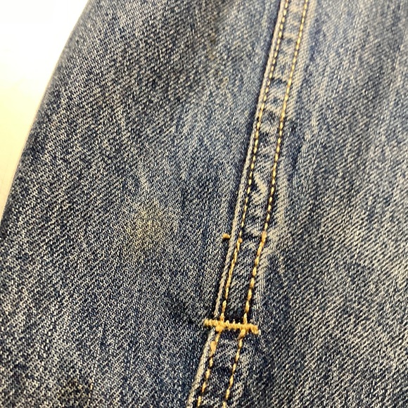 Levi’s Trucker Jacket - Picture 9 of 15